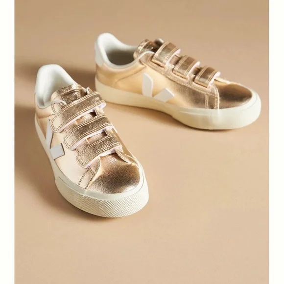 Veja ChromeFree Recife Sneakers - Picture 3 of 12